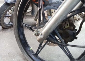 ระทึกพูดไม่เข้าหูชักปืน ยิง