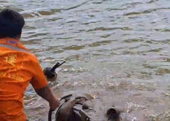 ระยอง จยย.ของใครอยู่ในสระเหลือแต่ซาก