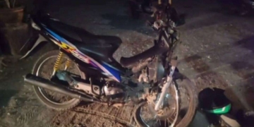 ระยอง พลเมืองดีเห็นชนนอนเจ็บต้องช่วย