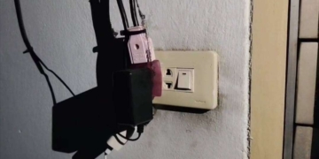 ระยอง เสียบปลั๊กค้างไว้ควันโขมง