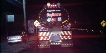 ระยอง 22ล้อเหยียบหัวเละลูกชายคลั่งสาวหมัดสางแค้น