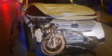 ระยอง พม่าลืมตัวขับชิดขวา ชนกระเด็นดับ