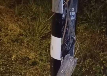 ระยอง ลักตัดสายไฟเมียอุ้มลูกประชดรถชน