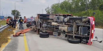 ระยอง แม่กอดแน่นหนูน้อย4เดือนไร้เจ็บ