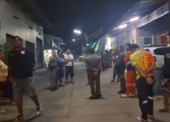 แกล้งบ้าเจอตำรวจแล้วหาย 