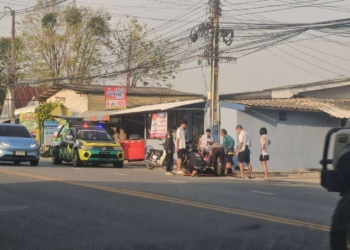 อุทาหรณ์ แซงขวา จยย.ชนsuv สาวซ้อนท้ายตก เจ็บ