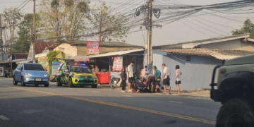 อุทาหรณ์ แซงขวา จยย.ชนsuv สาวซ้อนท้ายตก เจ็บ