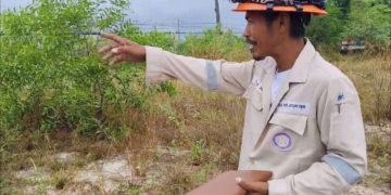 ระยอง กู้ภัยเสี่ยงไฟช็อต18ล้อติดภายใน