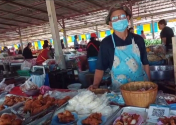 ​ระยอง ของแพงพ่อค้ากัดฟันสู้