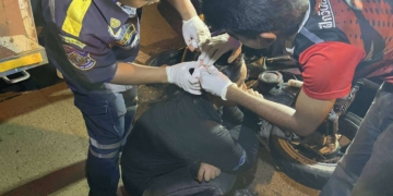 ระยอง สาวขี่ชนท้ายหัวแตกยังยิ้ม