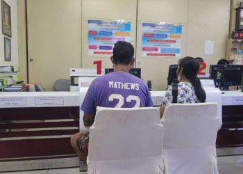 ระยอง หนุ่มนักรักบู้แหลกฟันเพื่อนบ้านยับ