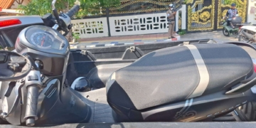 ระยอง ทิ้งกล้วยทอดวิ่งช่วยรถชน