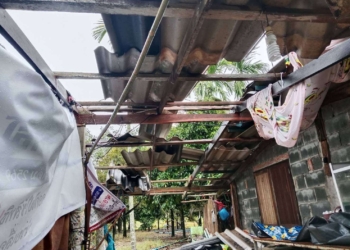 ระยอง ​ พายุเดียวพังทั้งซอย