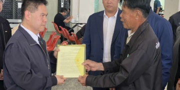 สส ระยองนำทีม ประมงพื้นบ้านทวงถามรัฐมนตรีอุตสาหกรรม