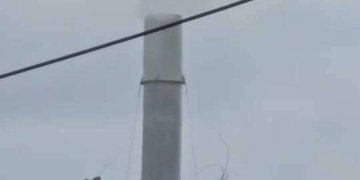 ระยอง โรงงานชุบแร่อโนไดซ์พ่นควันพิษ